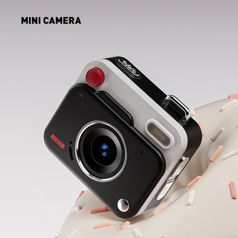New CCD Retro Mini Digital Camera High Definition Pixel Student Campus Photography Recording Small Size Easy To Carry Camera