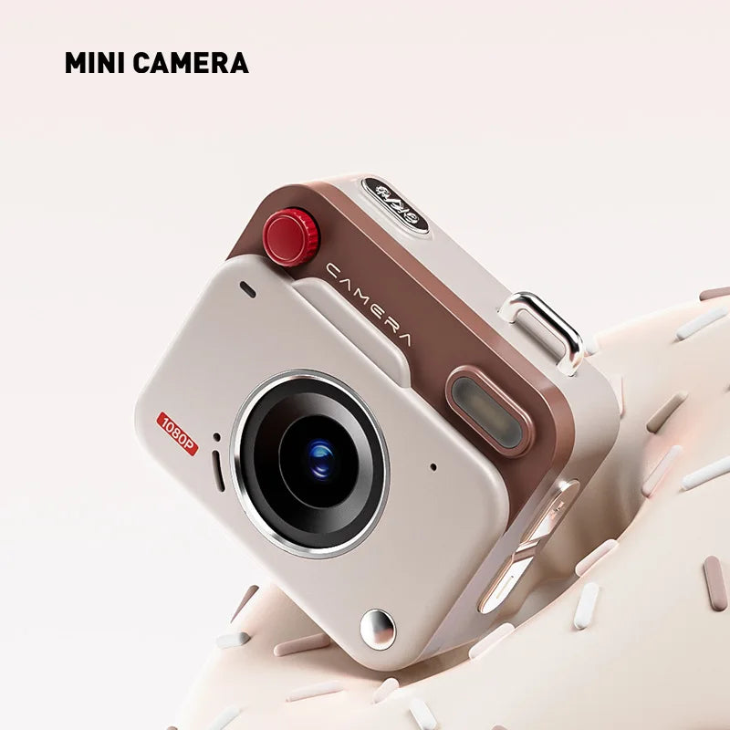 New CCD Retro Mini Digital Camera High Definition Pixel Student Campus Photography Recording Small Size Easy To Carry Camera